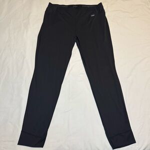Patagonia Women’s XL Black Capilene Baselayer Legging